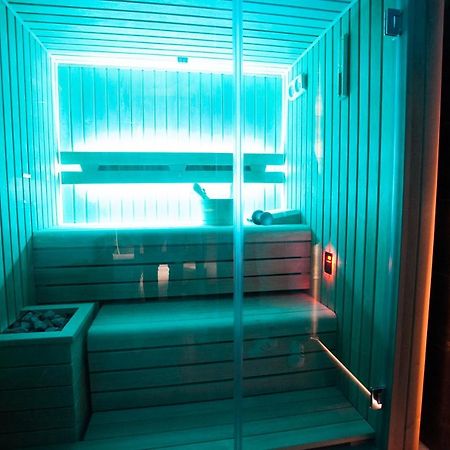 Stylish Loft With Finnish Sauna Budapest Exterior foto