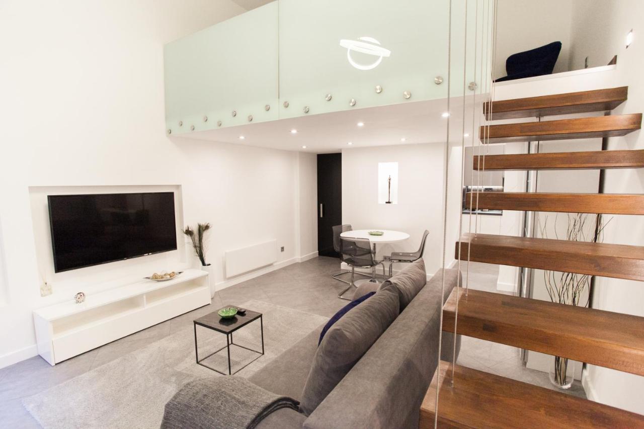 Stylish Loft With Finnish Sauna Budapest Exterior foto